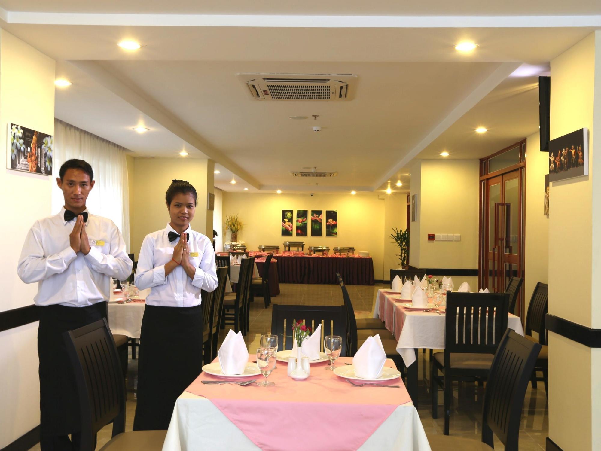 Rumduol Grand Hotel Phnom Pen Exterior foto