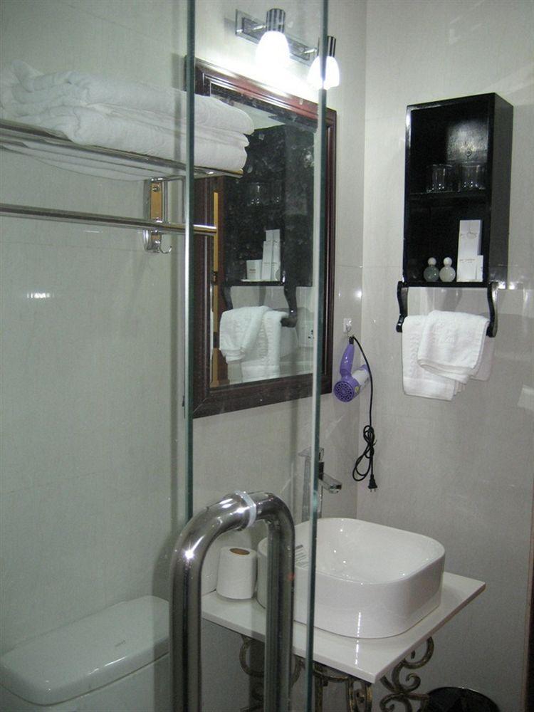 Rumduol Grand Hotel Phnom Pen Exterior foto