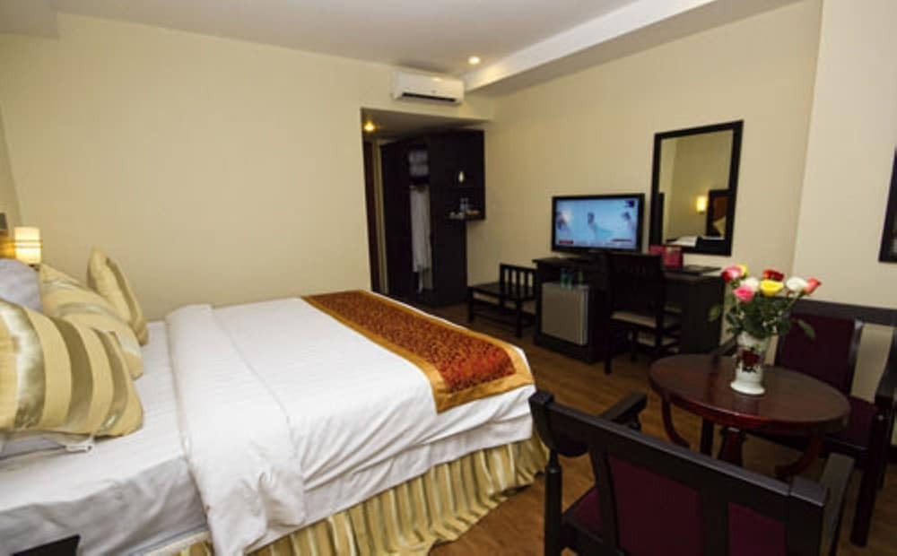 Rumduol Grand Hotel Phnom Pen Exterior foto
